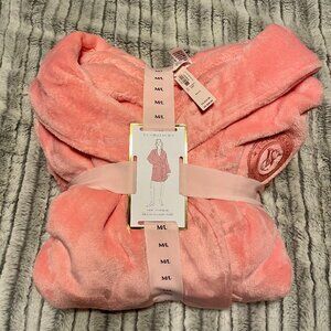 Victoria's Secret Short Plush Robe NEW size M/L Pink, soft and cozy
